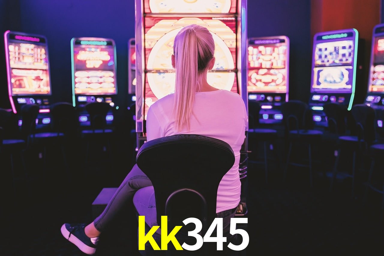 Bonus Features kk345